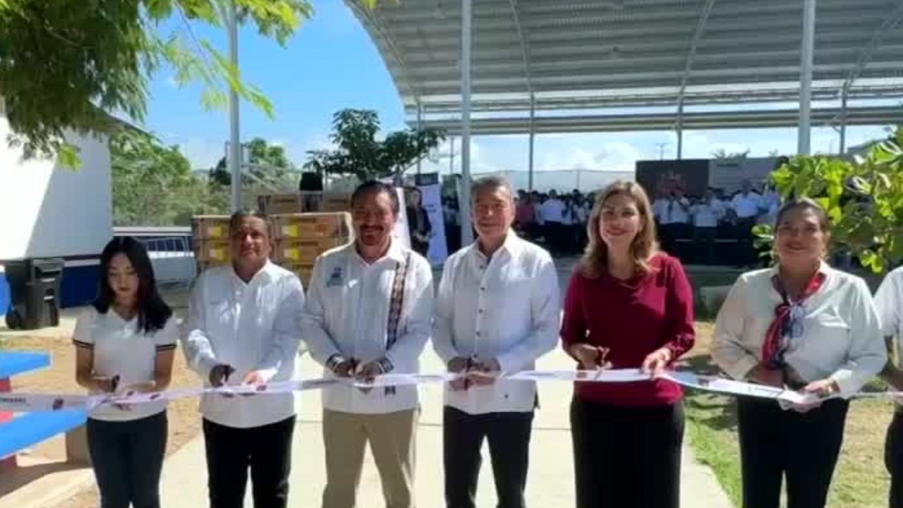 En Chiapas, entregan nombramientos de plazas definitivas del Cobach