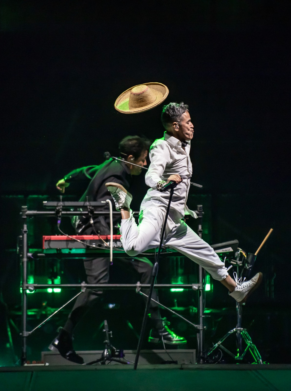 Rubén Albarrán derrochó energía en el baile y canto / César Vicuña/OCESA