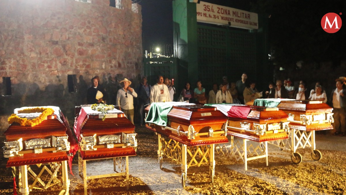Hace 50 años, sus familiares fueron obligados a cavar las fosas clandestinas | Especial