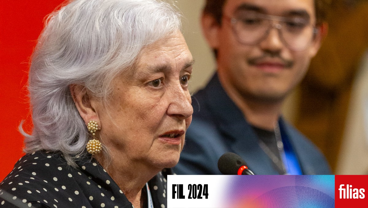La escritora presentó la novela 'La última casa' | FIL Guadalajara
