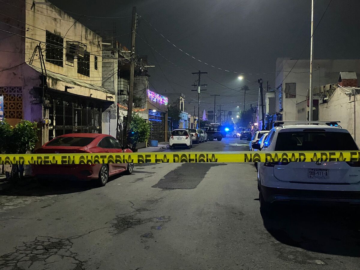 Encuentran muerto a adulto mayor en calles de San Nicolás. Foto: Edgar Plata