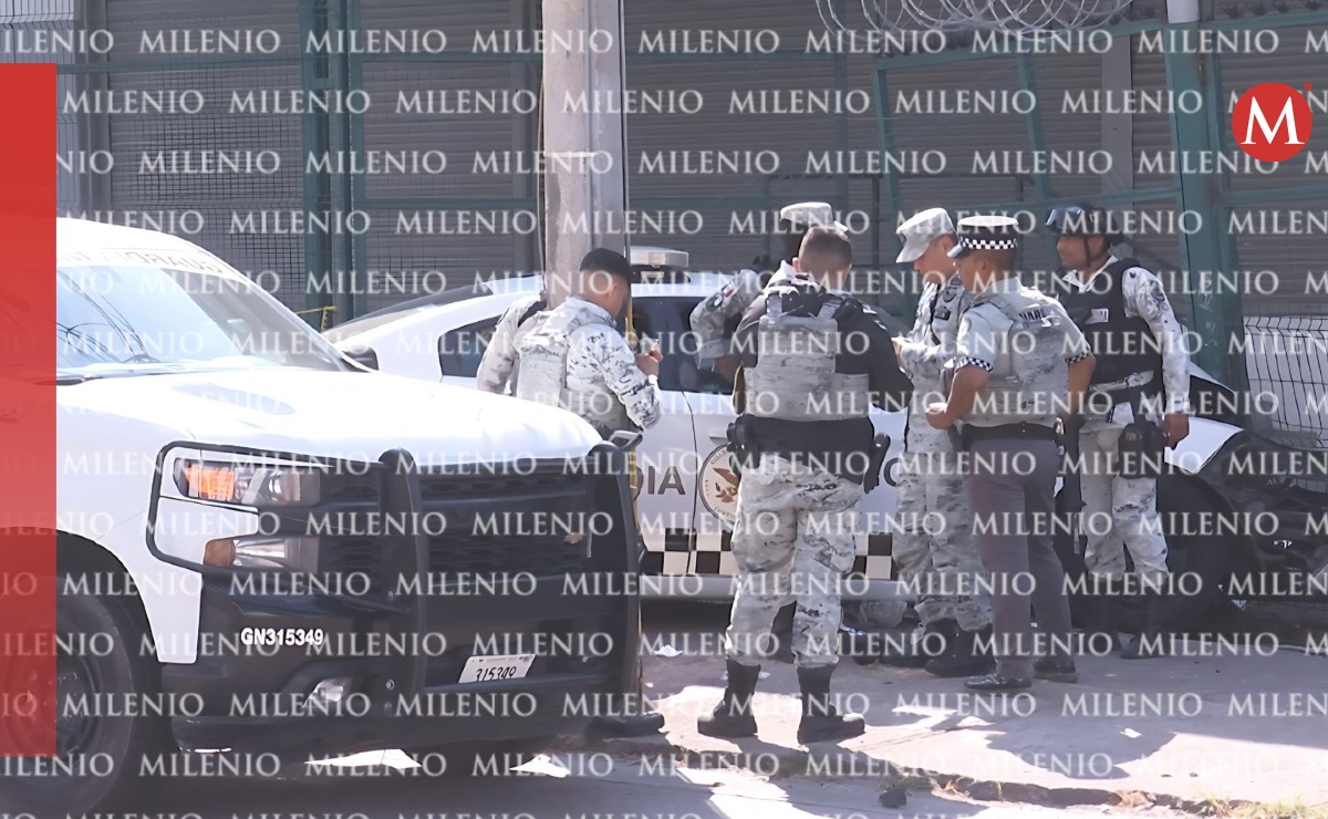 Patrulla forcejeó con el detenido y chocaron en Guadalajara (Raúl Zavala)