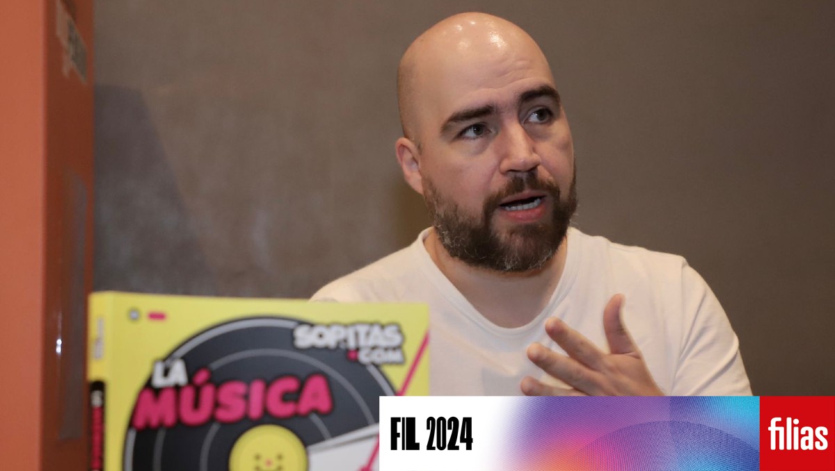'Sopitas' presentó su primer libro en la FIL Guadalajara | Ariel Ojeda