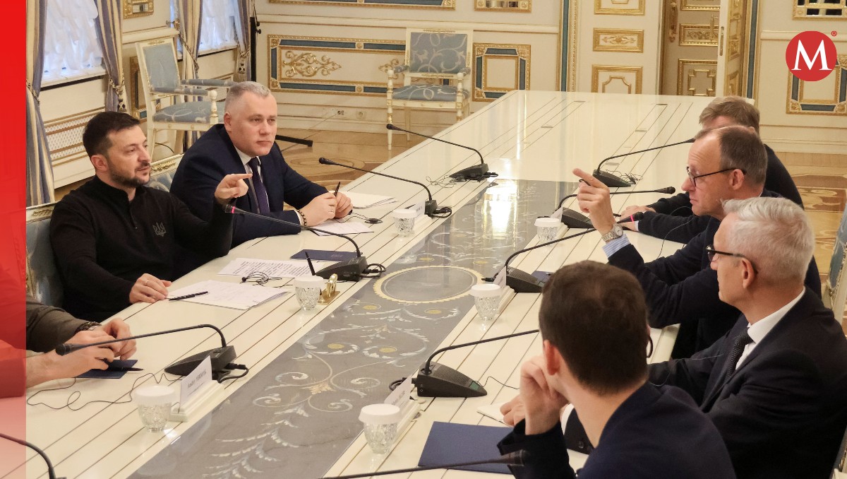 Volodímir Zelenski se reúne con el líder opositor alemán, Friedrich Merz, en Kiev, Ucrania | REUTERS