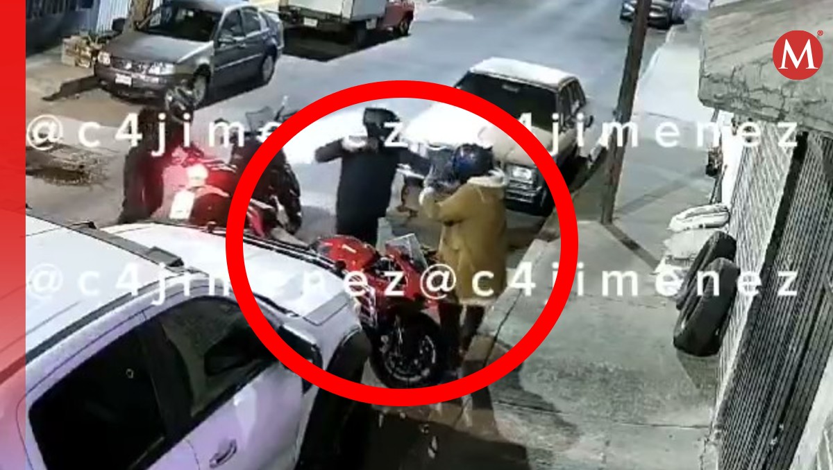 Los delincuentes se distrajeron poco después de haberle quitado la llave de la moto a la víctima. | Especial