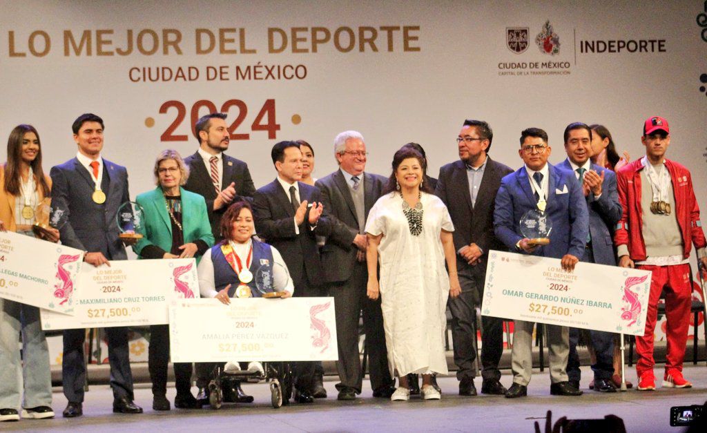 Brugada detalló su propuesta para impulsar el deporte durante el Premio a lo Mejor del Deporte 2024 (foto: Indeporte CdMx)