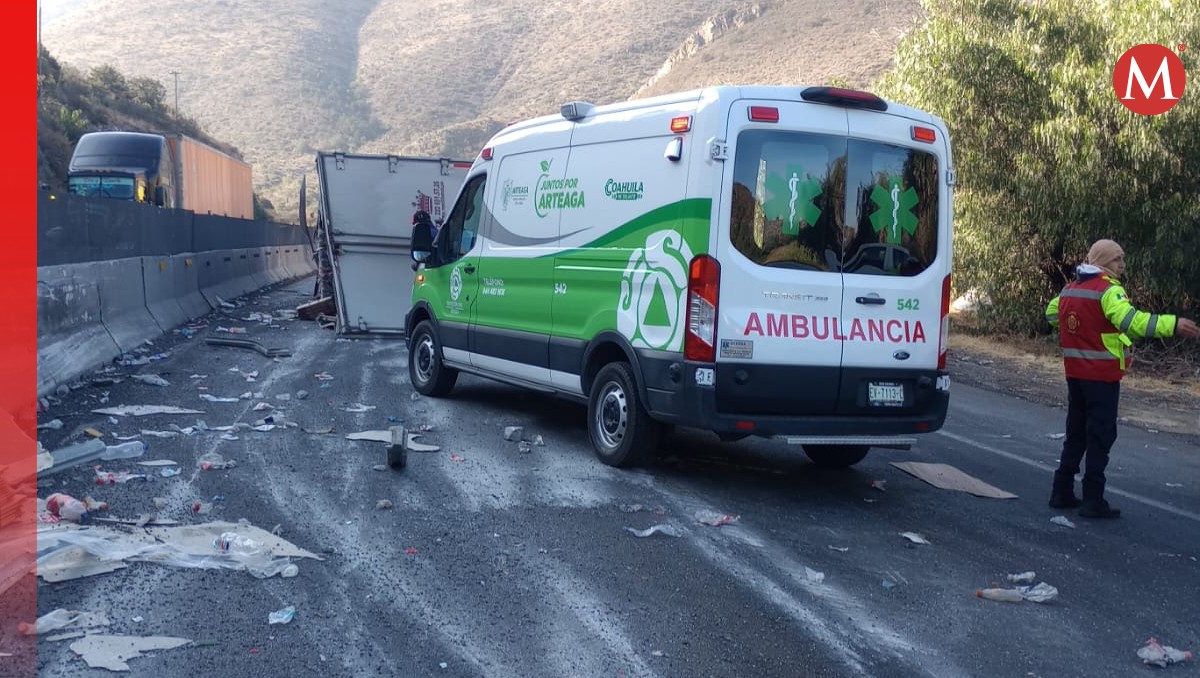 El flujo de vehículos se vio afectado en la carretera Saltillo-Monterrey (Especial)