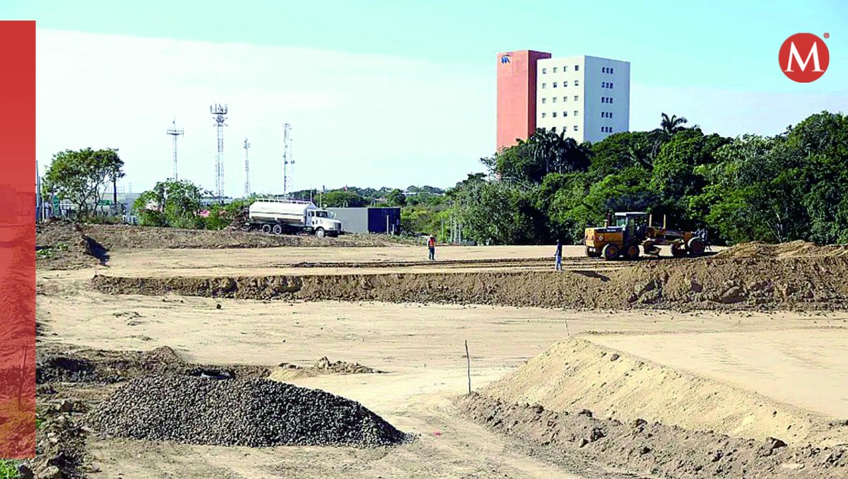 Se adecua un terreno de grandes dimensiones sobre la avenida Valles.