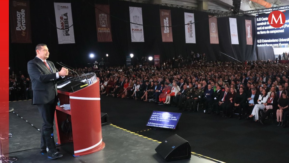 Alejandro Armenta rinde protesta como gobernador de Puebla | Especial