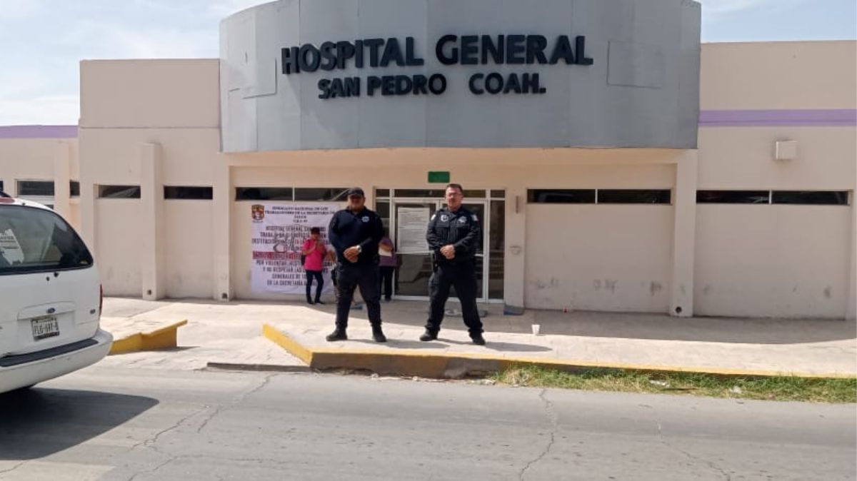 El menor estaba consciente y sentado en una silla del hospital, aunque las quemaduras en su rostro eran claramente visibles.| Archivo