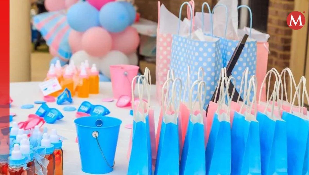 Pareja cortó pastel en forma de cuerpo humano para su revelación de género.