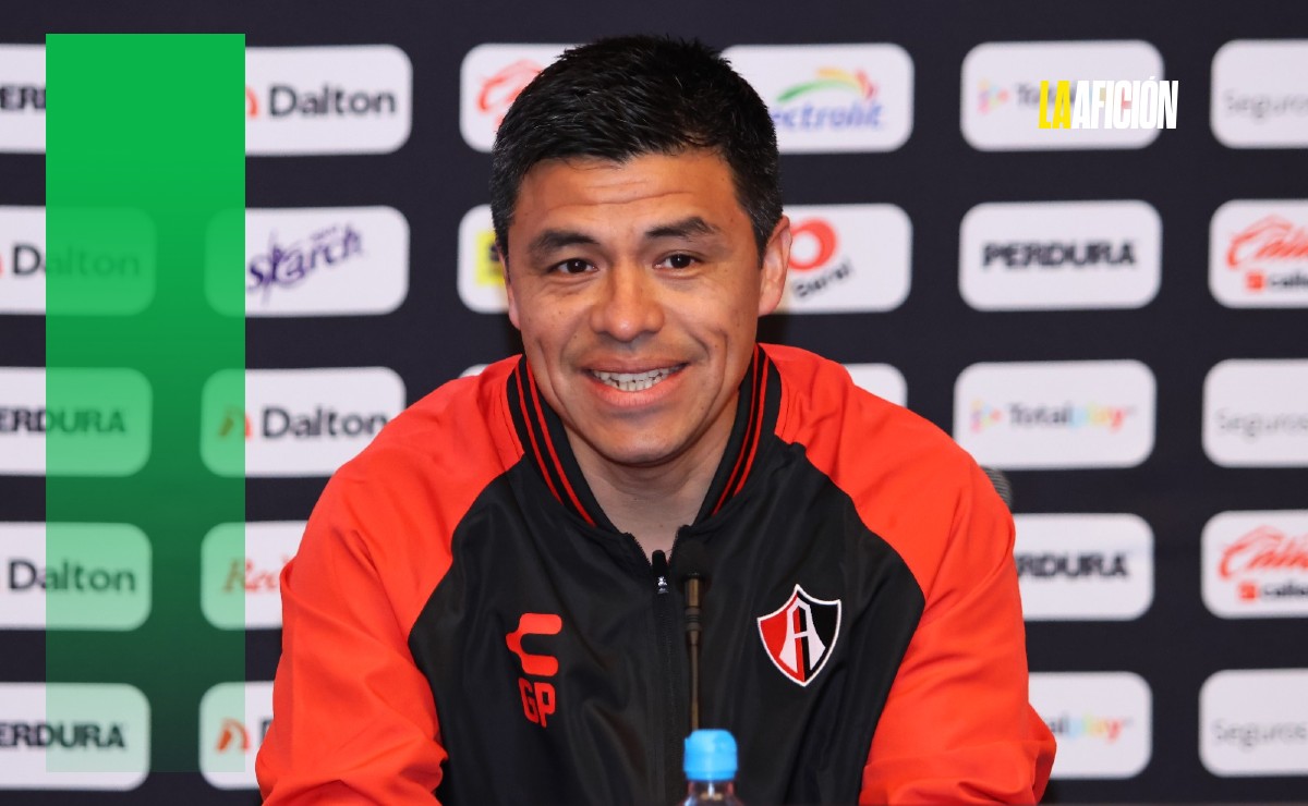 Gonzalo Pineda es presentado como nuevo DT de Atlas para el Clausura 2025 de la Liga Mx (Imago 7)
