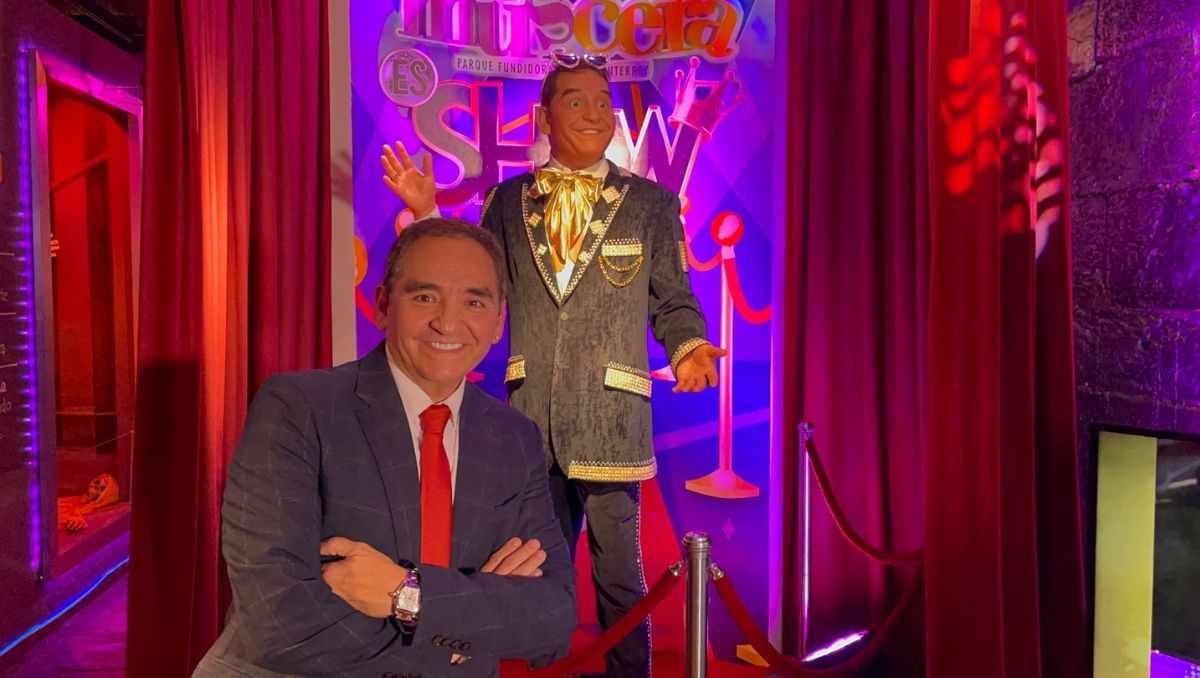 La figura de cera de Ernesto Chavana se une a la colección de más de 90 estatuas que tiene el museo | Uriel Reyna