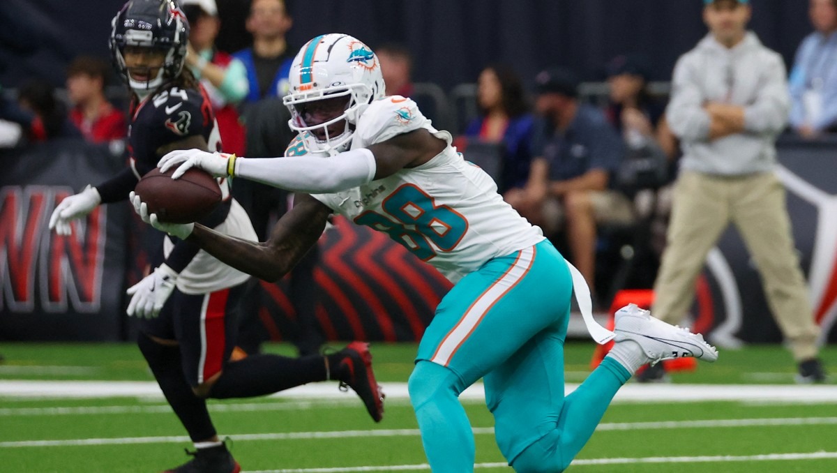 Grant DuBose receptor de Dolphins fuera por el resto de la temporada tras conmoción cerebral (Reuters)