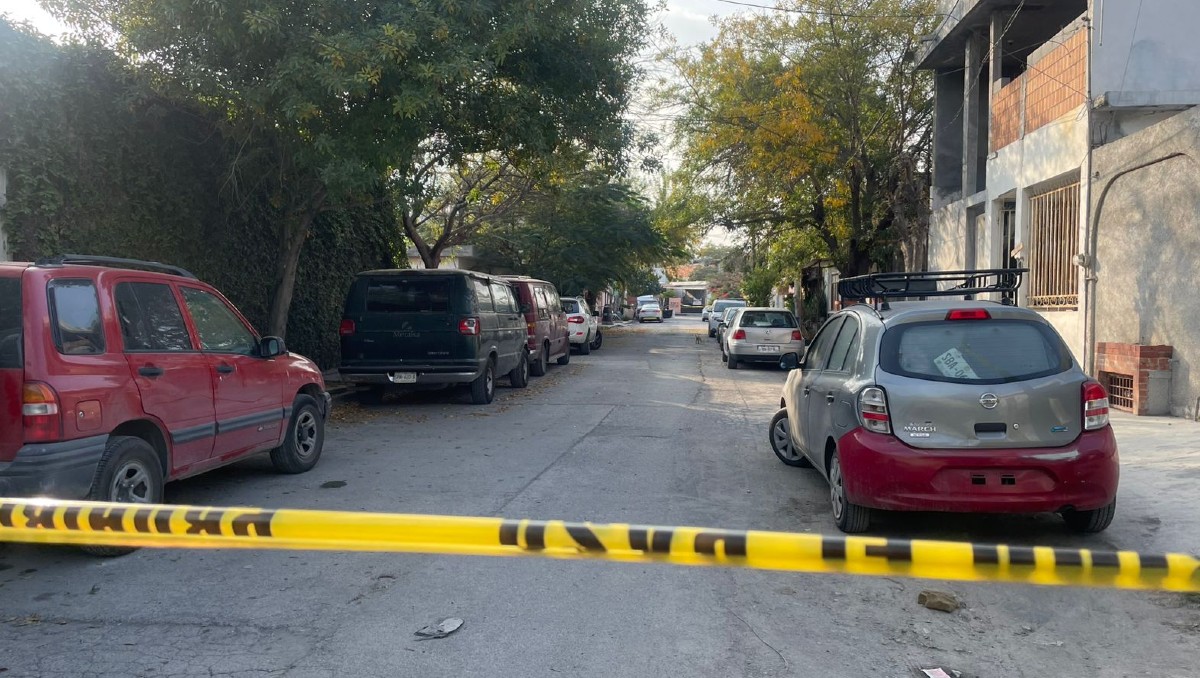 El hombre fue encontrado sin vida en una casa de la colonia Norberto Aguirre. Foto: Ángel Mercado