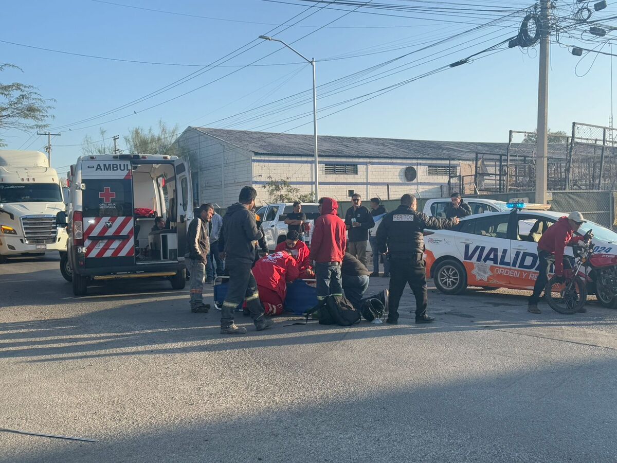 Accidente en la calle Joaquín Serrano de la ciudad Industrial de Torreón, Coahuila. | Especial