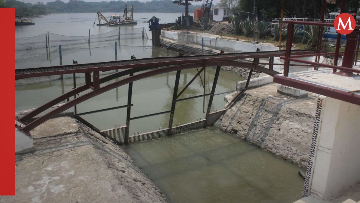 Toma de agua de Comapa Sur de la laguna del Chairel en Tampico.