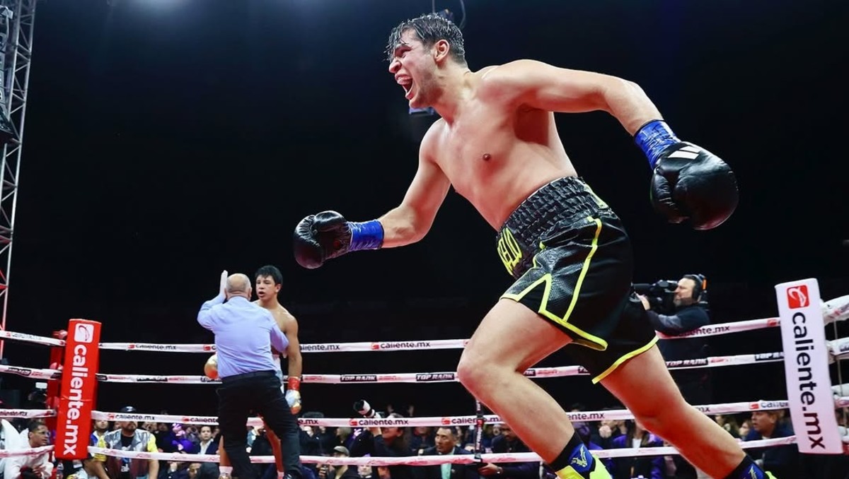 Bruno Surace quiere pelear con Canelo Álvarez tras noquear a Munguía (Instagram @superbrunello)