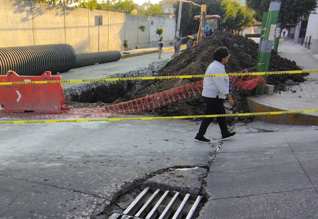 En el centro del municipio los comercios están afetcados por las obras. (Francisco Villeda)