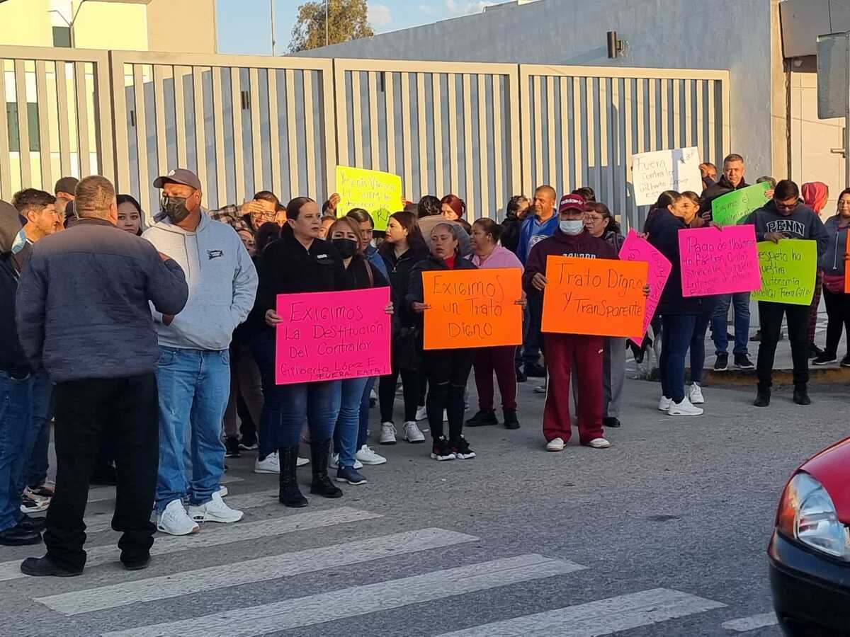 Protesta a las afueras de la Presidencia Municipal de Francisco I. Madero en Coahuila. | Especial