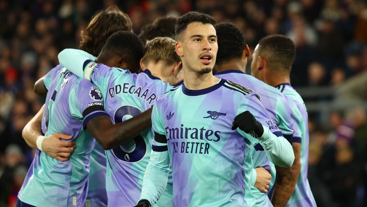 Arsenal golea al Crystal Palace para continuar en pelea por la cima de la Premier League (Reuters)
