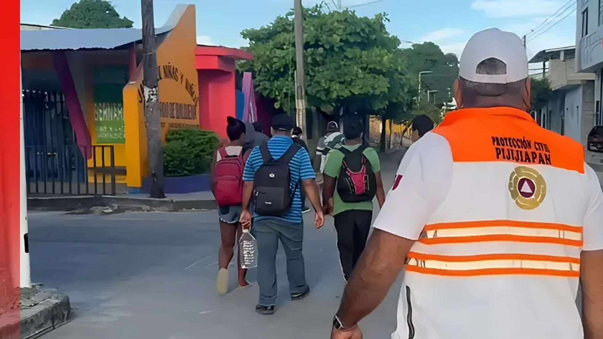 Caravana migrante protesta en Chiapas; le exigen a Sheinbaum seguridad para transitar