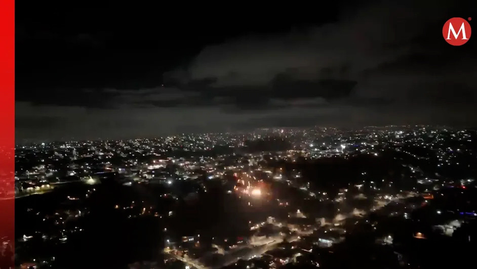 En Tijuana, celebran Navidad con balazos al aire y quema de cohetes