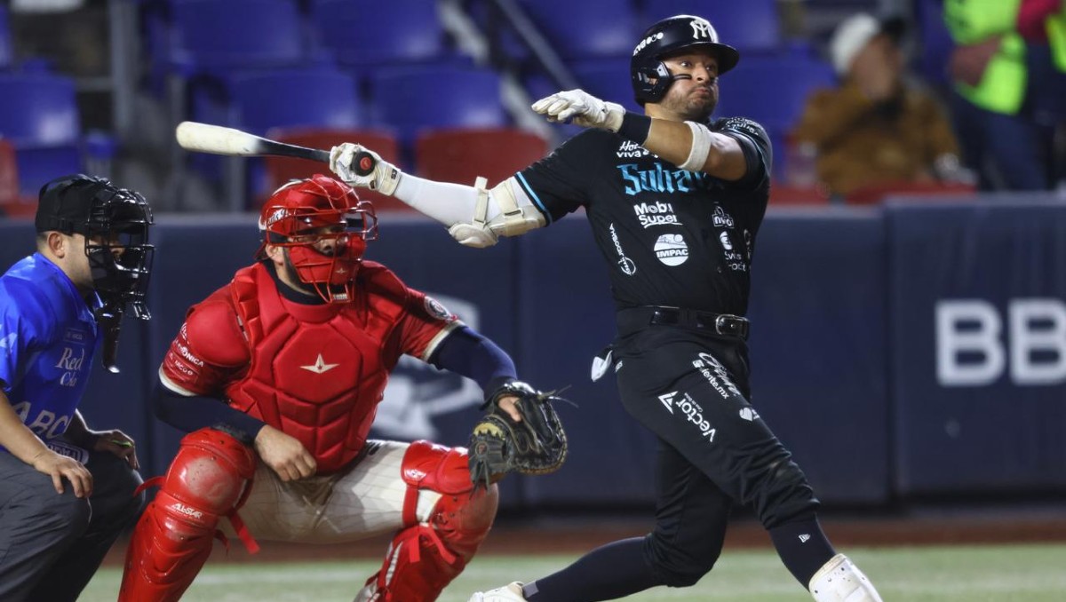 Águilas de Mexicali empata serie con Sultanes en su visita a Monterrey (Roberto Alanís)