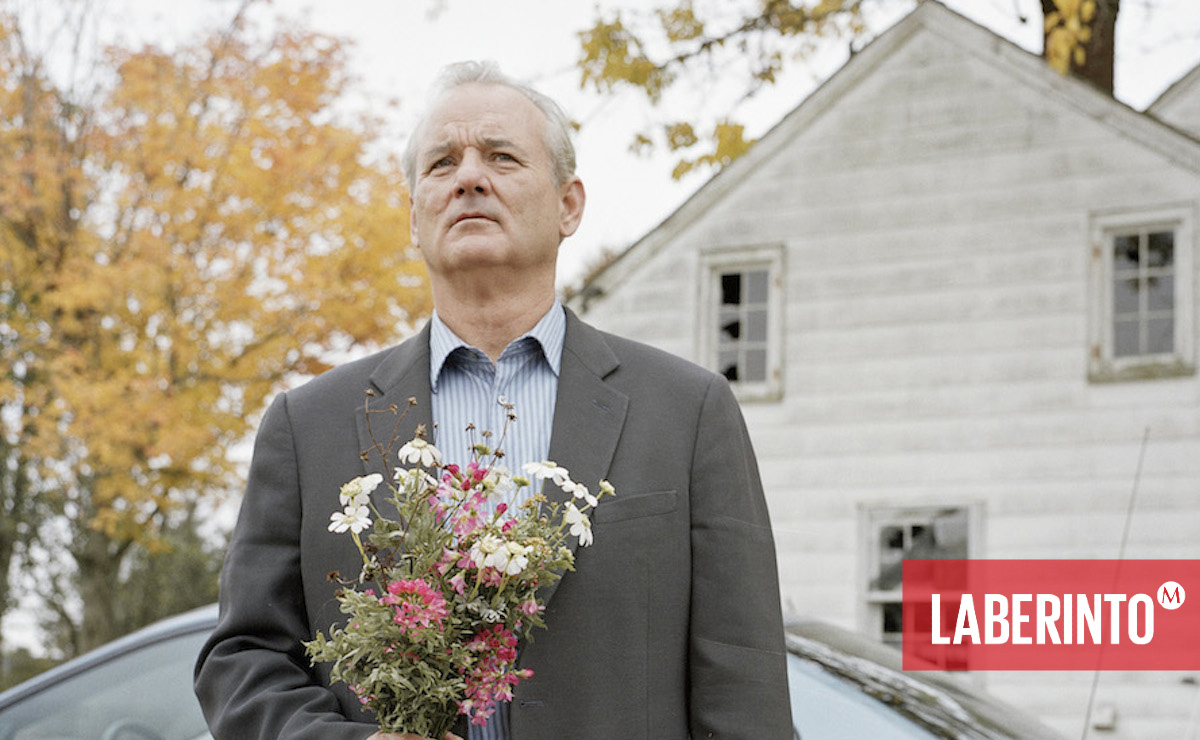 En 'Flores rotas', Bill Murray interpreta a un rico empresario que acaba de romper con su pareja. (Focus Features)