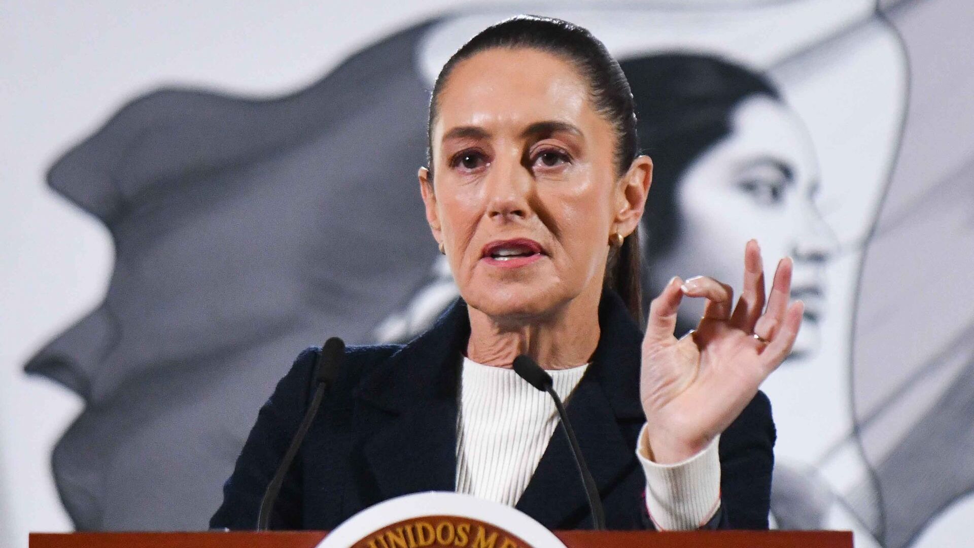 Sheinbaum destaca aumento del 5% en ingresos tributarios sin subir impuestos