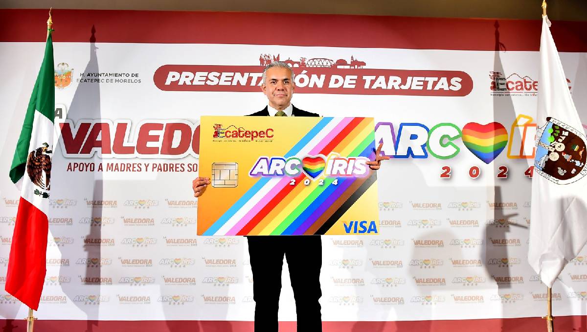 En su momento, Fernando Vilchis anunció la creación de los programas sociales. ESPECIAL