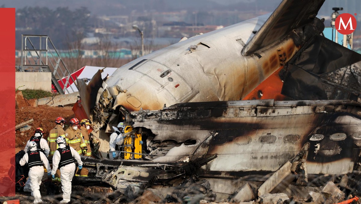 El vuelo 7C2216 de la aerolínea surcoreana Jeju Air se impactó contra un muro. | EFE