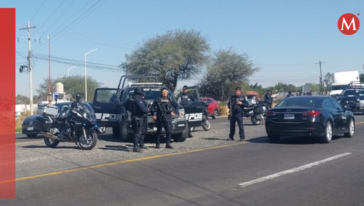 La Policía Estatal de Querétaro desplegó un operativo tras la balacera en Apaseo el Alto, Guanajuato. | @POESQro