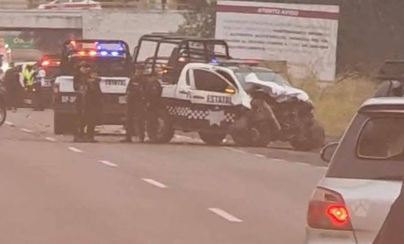 Se desata balacera durante persecución por tráiler robado. | Especial.