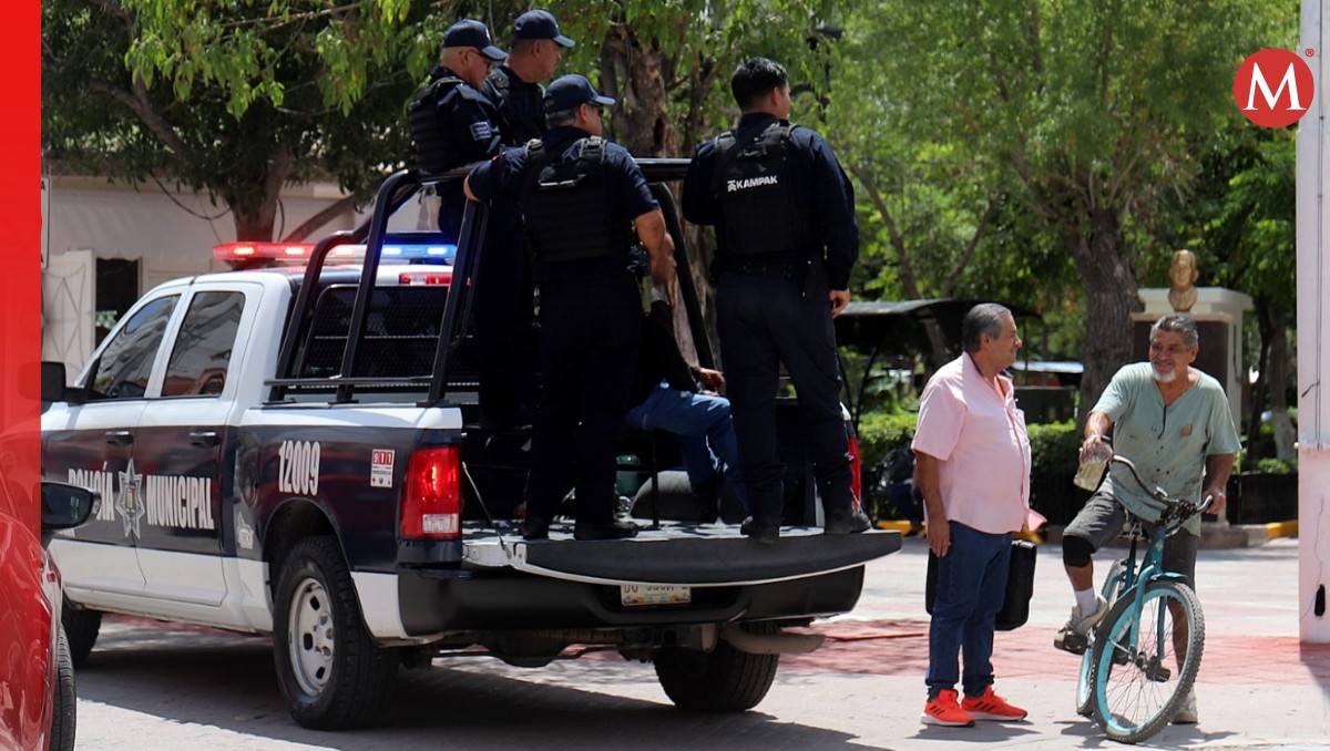Policias municipales de Ciudad Lerdo, Durango (Rolando Riestra)