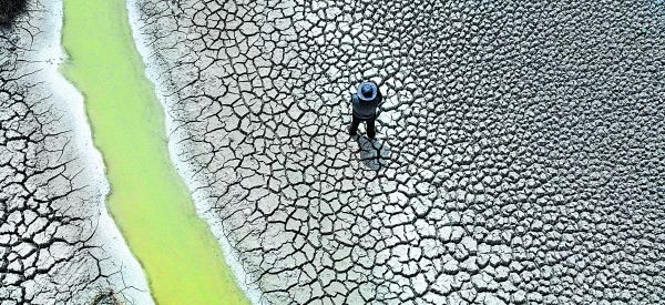 Aspecto del lago Titicaca, ubicado en la Isla Cojata, en Bolivia. REUTERS
