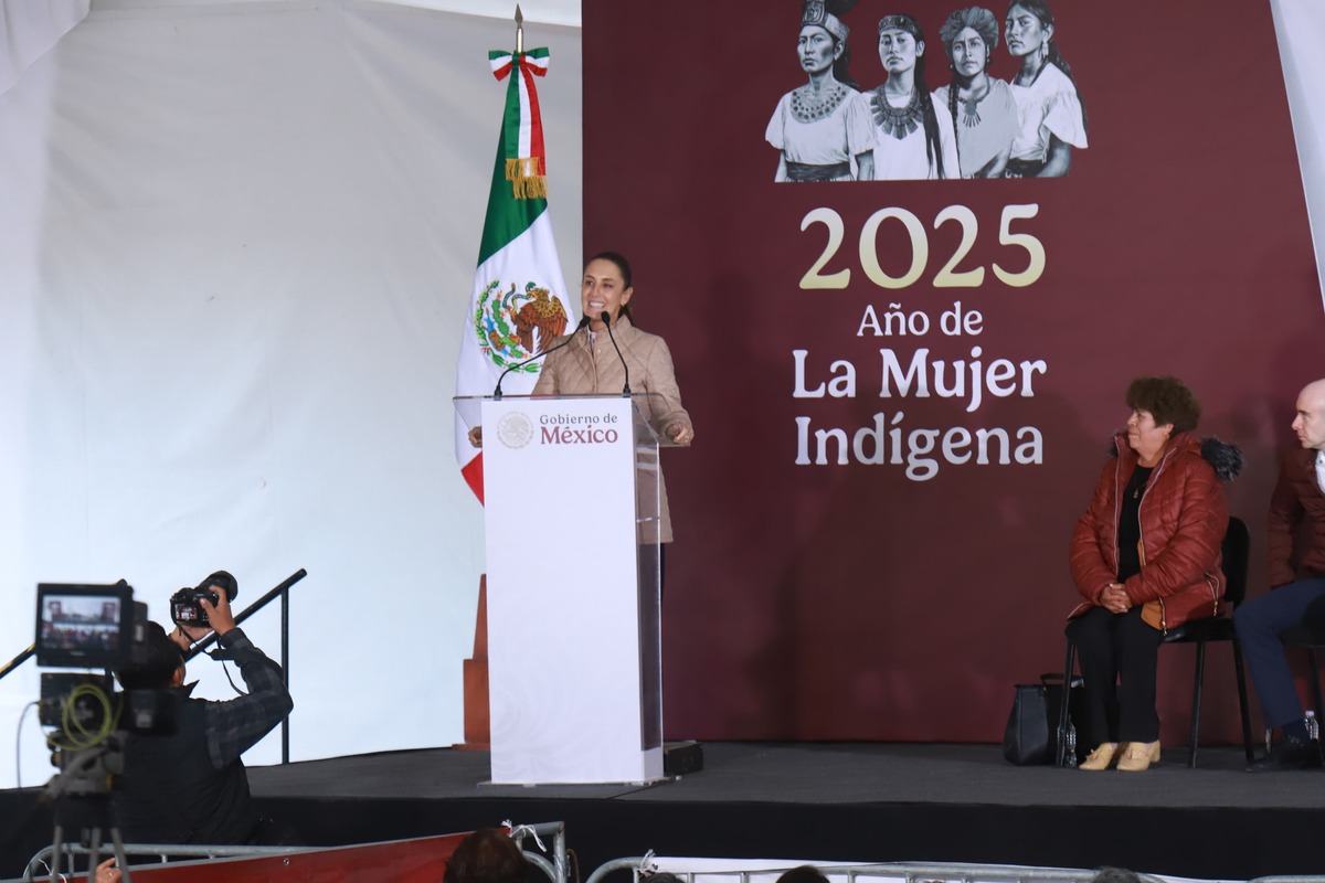 Claudia Sheinbaum anuncia que termoeléctrica de Tula usará gas natural. | Foto: Juan Carlos Bautista