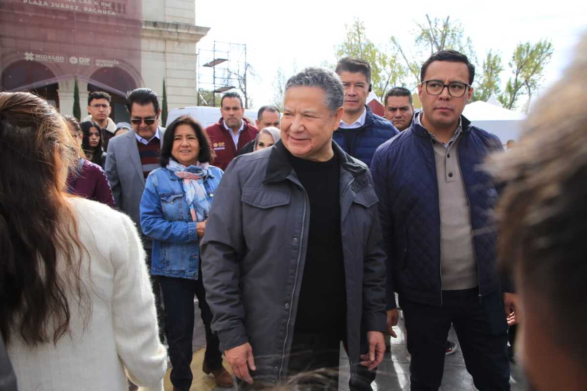 Julio Menchaca Salazar, gobernador del estado de Hidalgo