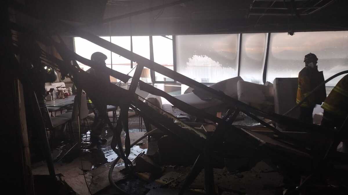 Se evacuaron 80 personas por seguridad, tras el incidente. (Foto: @SGIRPC_CDMX)