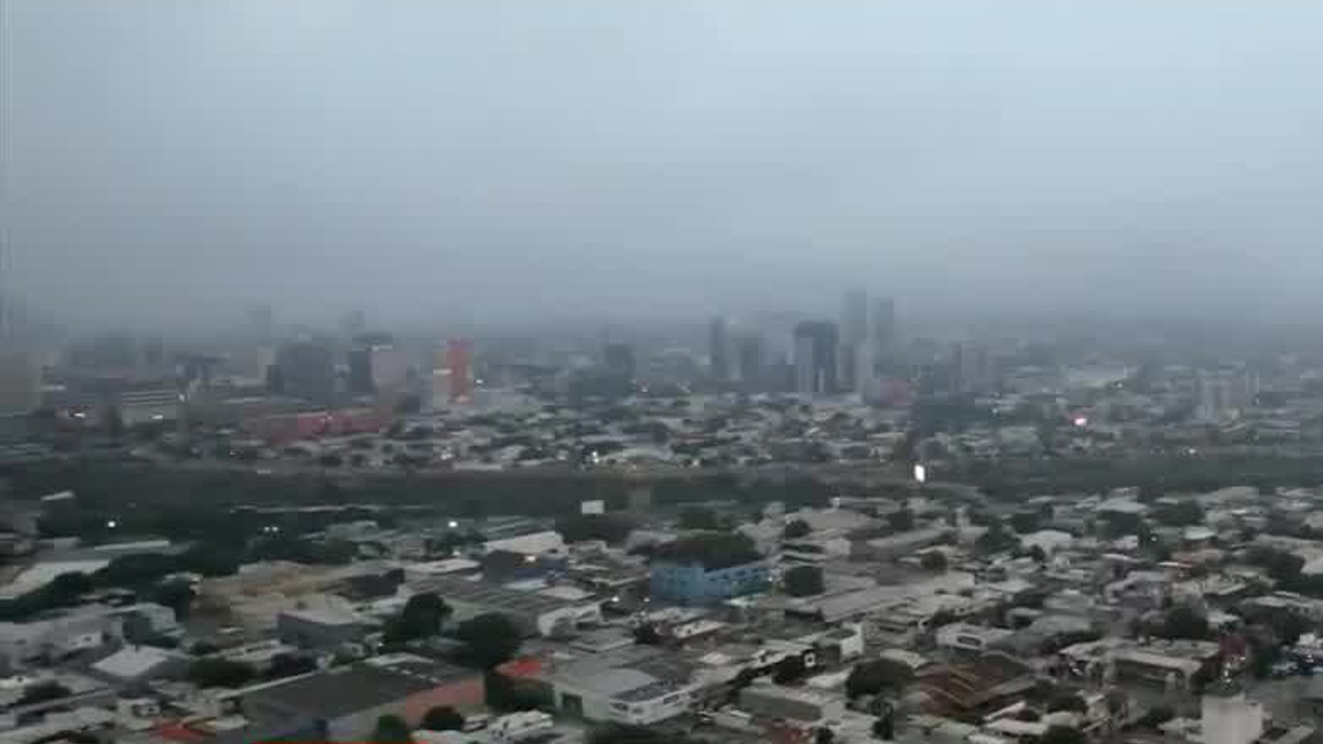 Nuevo León sufre por bajas temperaturas; registra dos grados bajo cero
