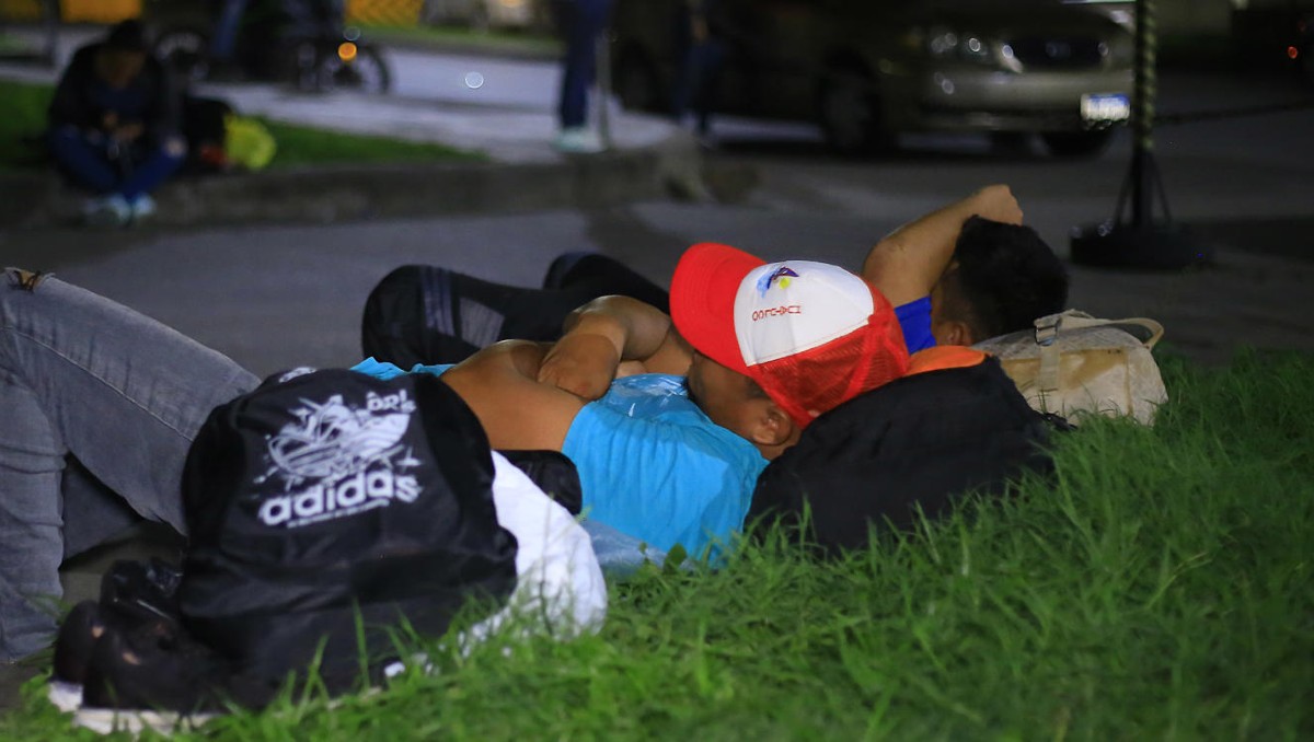 Migrantes hondureños. (Foto: EFE)