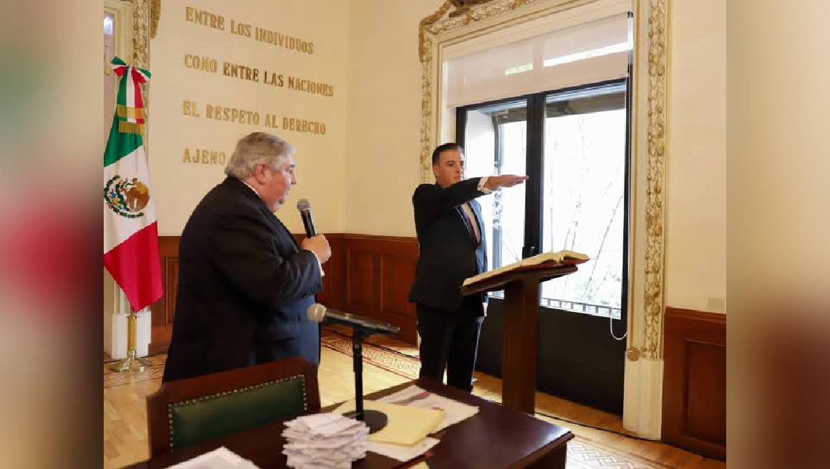 Ricardo Sodi estuvo en la toma de protesta de Fernando Díaz como el nuevo presidente provisional del PJEM. Foto: (Especial)