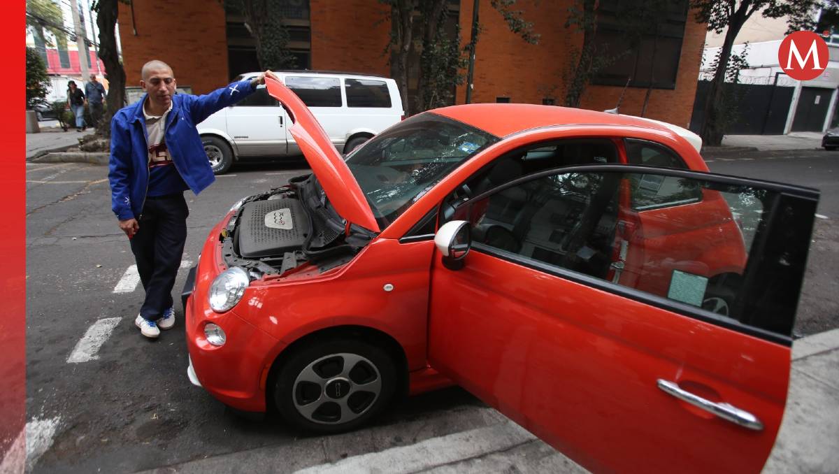 "Un automóvil eléctrico es notable en reducción de gastos" Miguel Pérez.
