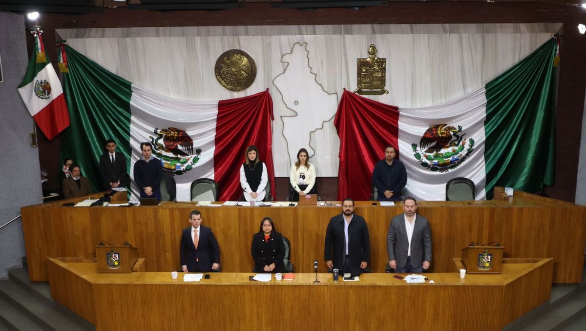 Congreso de Nuevo León sesiona 8 de enero. Jorge López