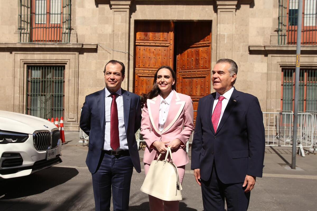 Altagracia Gómez y Franciscos Cervantes al término de la reunión de la presidencia Claudia Sheinbaum con empresarios. Foto: Ariana Pérez