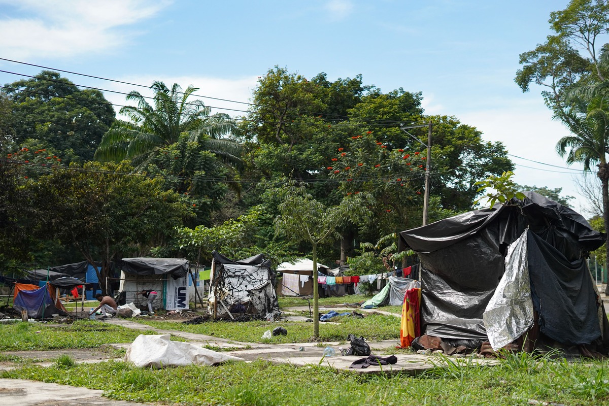 Campamento de migrantes en un parque en la ciudad de Tapachula, Chiapas | Daniela Díaz