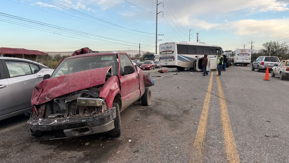 El accidente ocurrió en la carretera libre Monterrey-Laredo. Ángel Mercado
