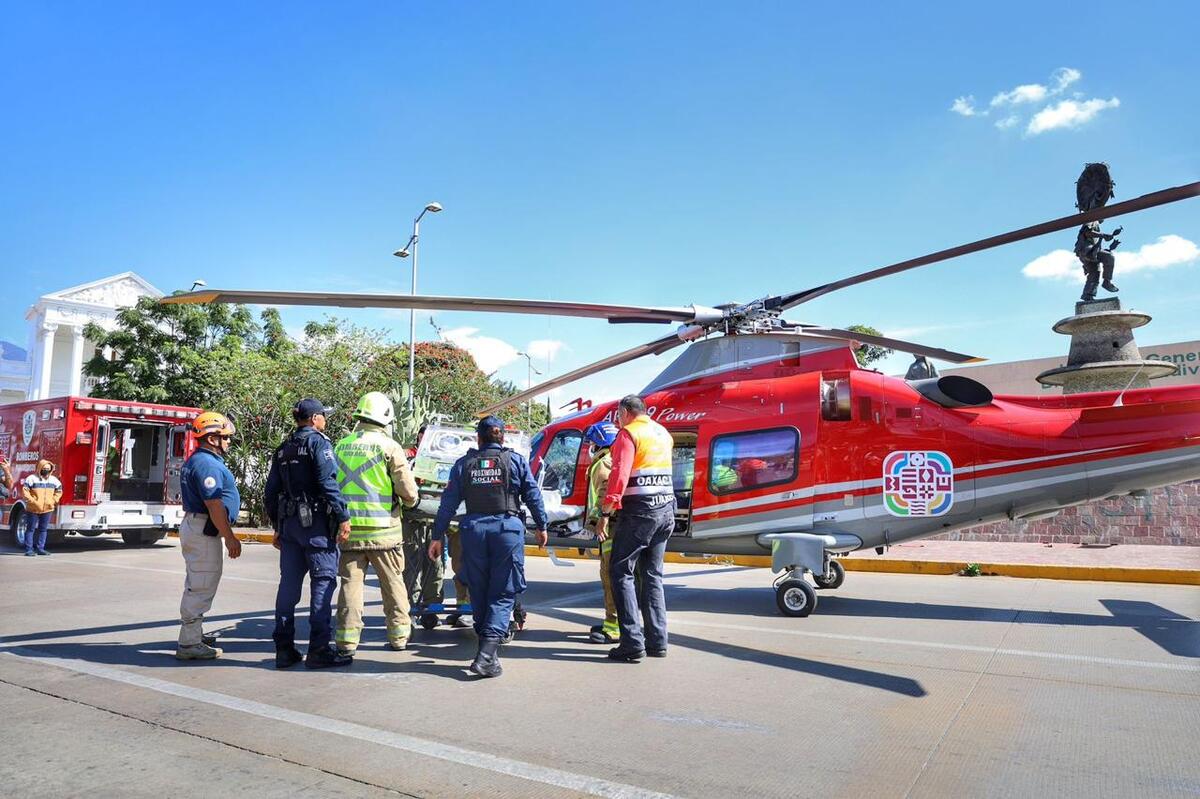 Ambulancia aérea de la Primavera Oaxaqueña lleva a recién nacido a atención médica (foto: especial)