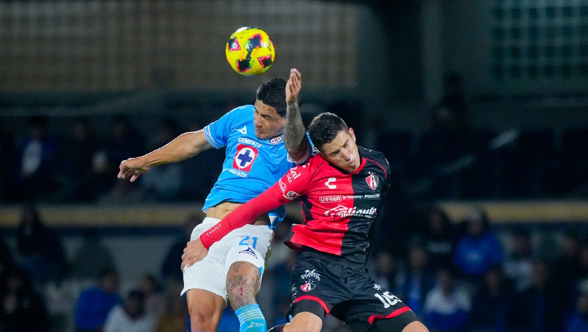 Cruz Azul y Atlas empatan en su debut en el Clausura 2025 (Imago7)