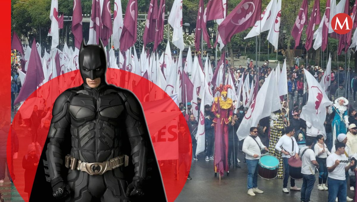 Batman viajó desde Gótica a la CdMx para ver el mensaje de Claudia Sheinbaum. Foto: (Especial)